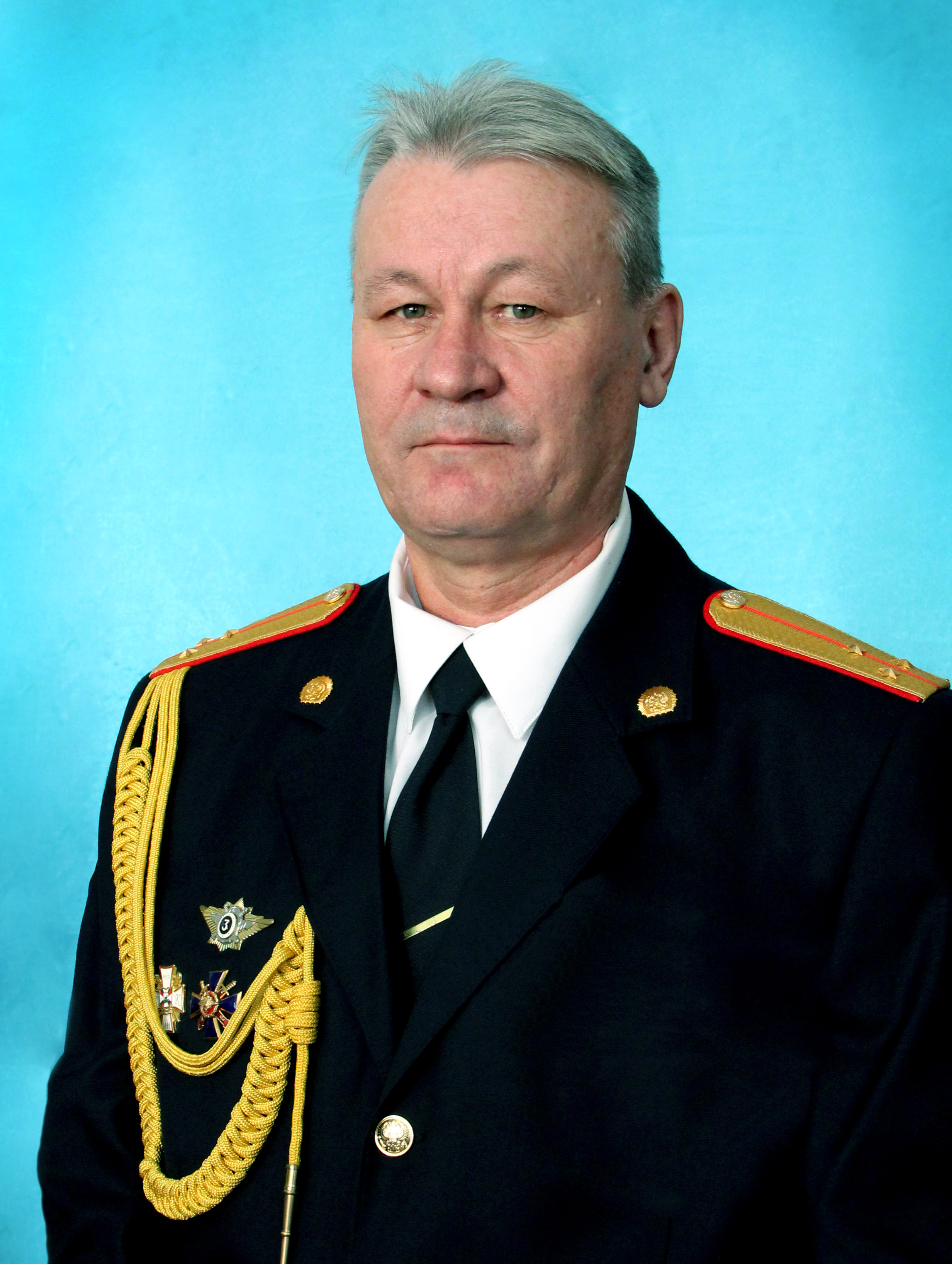 Лазебных Анатолий Владимирович.